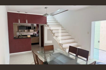 Casa à venda com 3 quartos, 214m² em Jabaquara, São Paulo