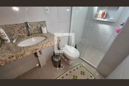Banheiro da Suíte de apartamento para alugar com 3 quartos, 117m² em Jardim Atlantico, Goiânia