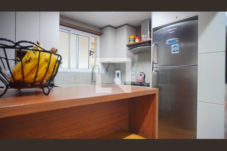Cozinha americana  de casa de condomínio à venda com 3 quartos, 218m² em Teresópolis, Porto Alegre