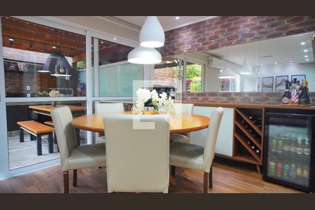 Sala jantar  de casa de condomínio para alugar com 3 quartos, 218m² em Teresópolis, Porto Alegre