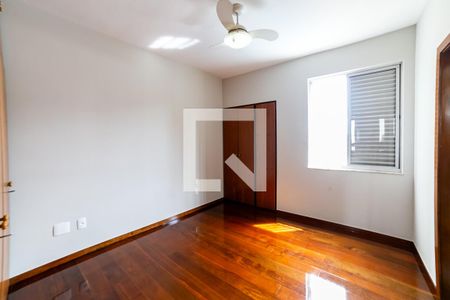 Suíte de apartamento para alugar com 2 quartos, 98m² em Centro, Belo Horizonte