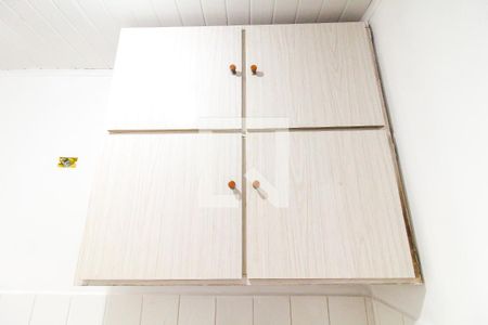 Sala/Cozinha de casa para alugar com 1 quarto, 40m² em Vila Carmosina, São Paulo