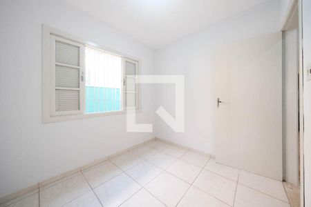 Quarto 1 de casa para alugar com 2 quartos, 115m² em Vila Euthalia, São Paulo