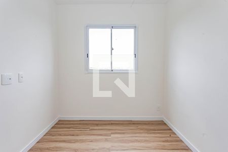 Quarto 2 de apartamento para alugar com 2 quartos, 38m² em Vila Vermelha, São Paulo