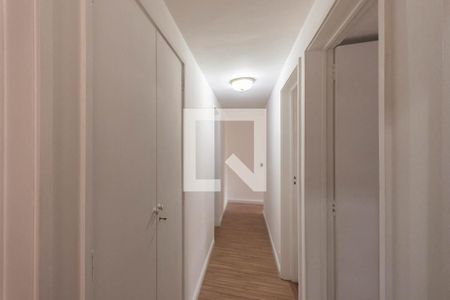 Corredor de apartamento para alugar com 3 quartos, 112m² em Tijuca, Rio de Janeiro