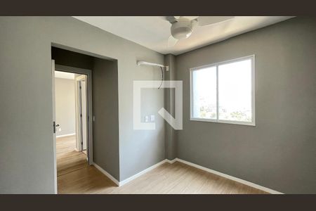 Quarto 1 de apartamento para alugar com 2 quartos, 44m² em Santo Cristo, Rio de Janeiro