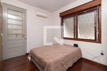 Quarto 1 de casa à venda com 3 quartos, 300m² em Partenon, Porto Alegre