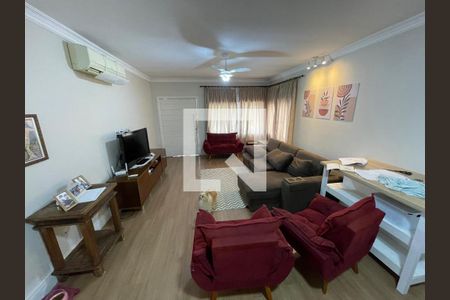 Sala de TV de casa à venda com 3 quartos, 120m² em Santo Andre, São Leopoldo