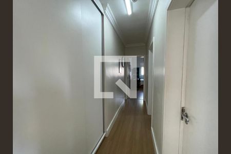 Corredor de casa à venda com 3 quartos, 120m² em Santo Andre, São Leopoldo