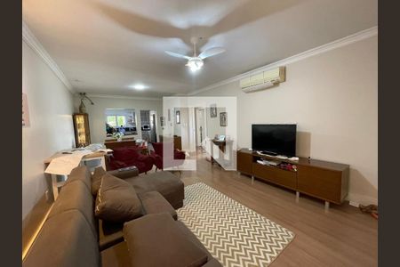 Sala de TV de casa à venda com 3 quartos, 120m² em Santo Andre, São Leopoldo