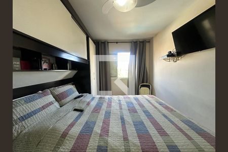 Quarto 1 de apartamento à venda com 2 quartos, 58m² em Jardim Tupanci, Barueri