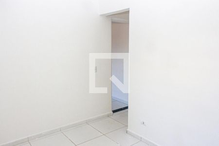 Quarto de casa de condomínio para alugar com 1 quarto, 50m² em Interlagos, São Paulo