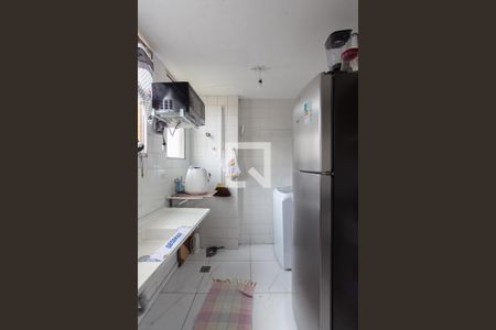 Cozinha e Área de Serviço de apartamento à venda com 3 quartos, 50m² em Copacabana, Belo Horizonte