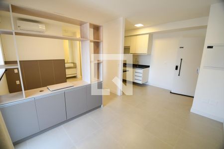 Sala de kitnet/studio para alugar com 1 quarto, 46m² em Centro, Campinas