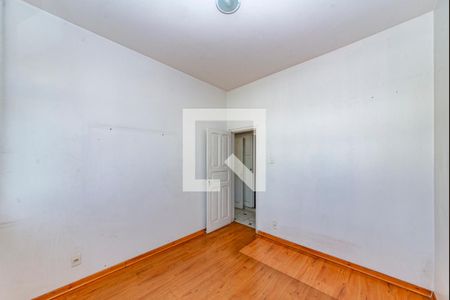 Quarto  de apartamento para alugar com 2 quartos, 81m² em Barroca, Belo Horizonte