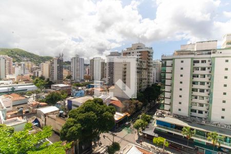 Vista da Sala de apartamento à venda com 2 quartos, 86m² em Icaraí, Niterói