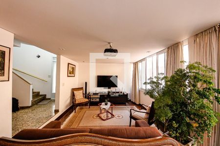 Sala de casa à venda com 6 quartos, 278m² em Jardim Avelino, São Paulo