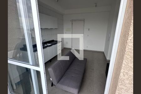 Sala/Cozinha de apartamento para alugar com 2 quartos, 40m² em Vila Ré, São Paulo