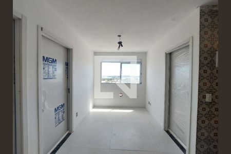 Sala de apartamento para alugar com 2 quartos, 35m² em Veleiros, São Paulo