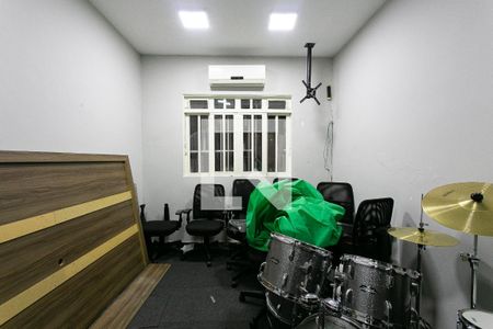 Casa 1 - Quarto 2 de casa à venda com 5 quartos, 253m² em Tatuapé, São Paulo