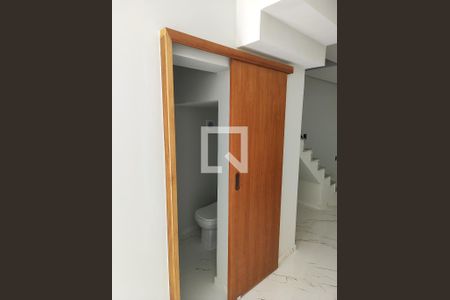 Banheiro de casa à venda com 4 quartos, 150m² em Vila Carrão, São Paulo