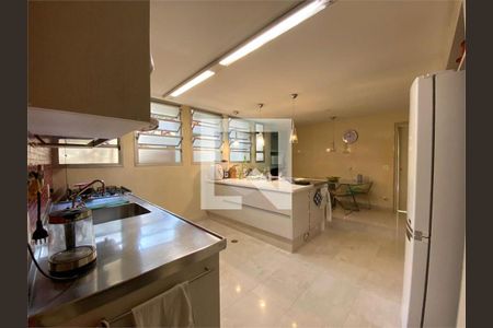Casa à venda com 4 quartos, 624m² em Jardim Leonor, São Paulo