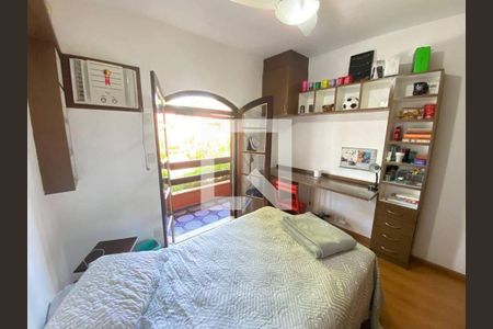 Casa à venda com 3 quartos, 194m² em Jacarepaguá, Rio de Janeiro