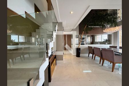 Sala de apartamento à venda com 2 quartos, 150m² em Vila Nova Conceição, São Paulo