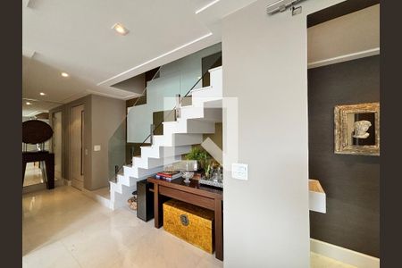 Sala de apartamento à venda com 2 quartos, 150m² em Vila Nova Conceição, São Paulo