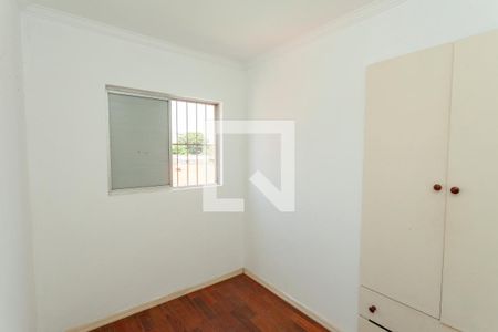 Quarto 2 de apartamento para alugar com 2 quartos, 56m² em Socorro, São Paulo