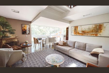 Sala de casa à venda com 4 quartos, 303m² em Lauzane Paulista, São Paulo