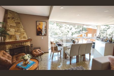 Sala de casa à venda com 4 quartos, 303m² em Lauzane Paulista, São Paulo