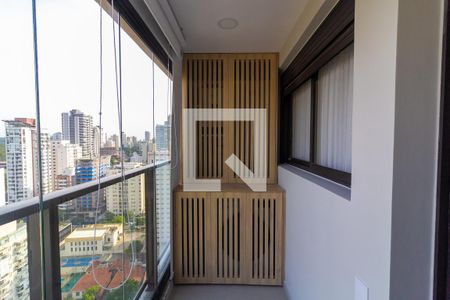 Varanda de kitnet/studio para alugar com 1 quarto, 27m² em Jardim das Acacias, São Paulo