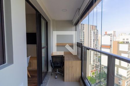 Varanda de kitnet/studio para alugar com 1 quarto, 27m² em Jardim das Acacias, São Paulo
