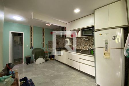 Cozinha e Área de Serviço de apartamento à venda com 2 quartos, 60m² em Asa Norte, Brasília
