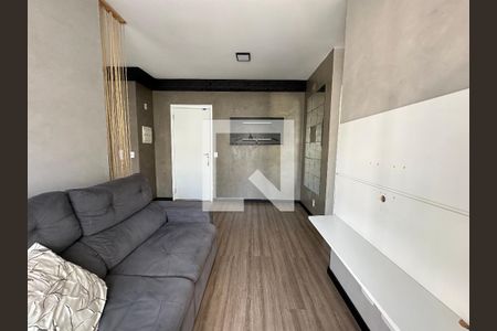Sala de apartamento à venda com 1 quarto, 45m² em Jardim Tupanci, Barueri
