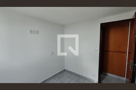 Quarto 2 de apartamento para alugar com 2 quartos, 56m² em Conjunto Residencial José Bonifácio, São Paulo