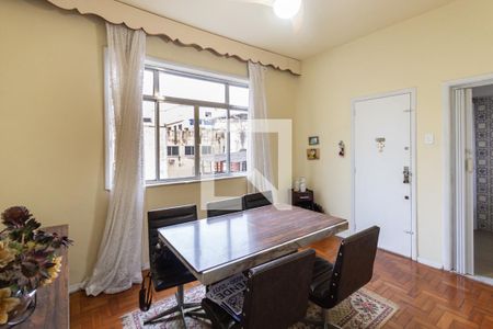 Sala de apartamento à venda com 2 quartos, 90m² em Praça da Bandeira, Rio de Janeiro