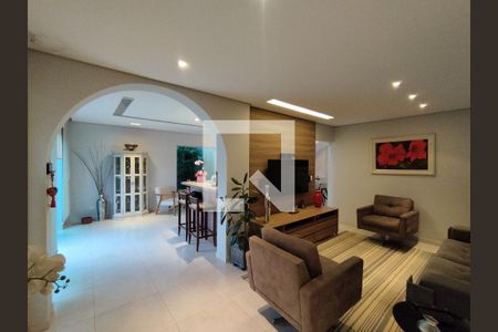 Sala  de casa à venda com 3 quartos, 225m² em Jardim da Saúde, São Paulo