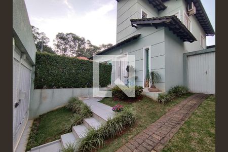 Entrada  de casa à venda com 3 quartos, 225m² em Jardim da Saúde, São Paulo