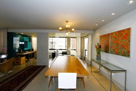 Apartamento à venda com 4 quartos, 220m² em Gutierrez, Belo Horizonte