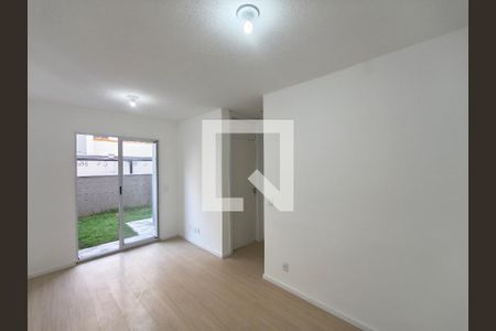 Apartamento para alugar com 2 quartos, 42m² em Taquara, Rio de Janeiro