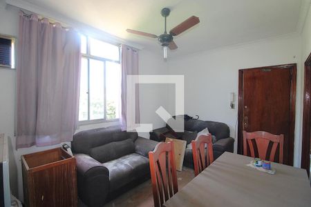 Sala de apartamento para alugar com 2 quartos, 76m² em Posse, Rio de Janeiro