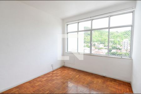 Sala de apartamento à venda com 1 quarto, 41m² em Grajaú, Rio de Janeiro