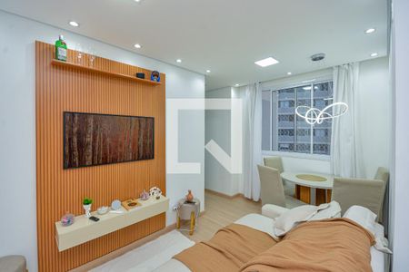 Sala de apartamento para alugar com 2 quartos, 39m² em Socorro, São Paulo