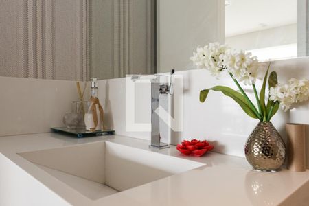 Lavabo de apartamento para alugar com 3 quartos, 133m² em Parque Reboucas, São Paulo