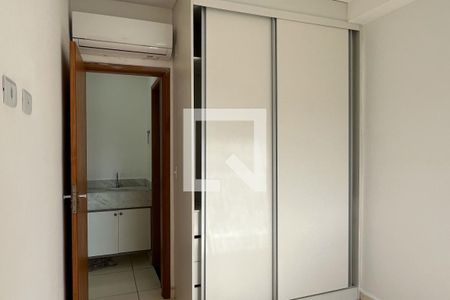 Quarto de apartamento para alugar com 1 quarto, 40m² em Macuco, Santos