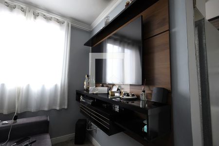 Sala de apartamento à venda com 2 quartos, 49m² em Parque Oratório, Santo André