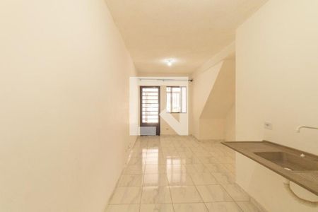 Sala/Cozinha de casa para alugar com 1 quarto, 30m² em Ganchinho, Curitiba