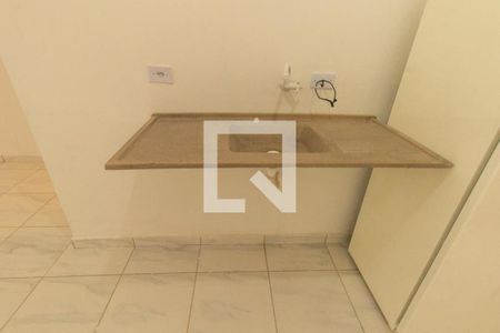 Sala/Cozinha de casa para alugar com 1 quarto, 30m² em Ganchinho, Curitiba